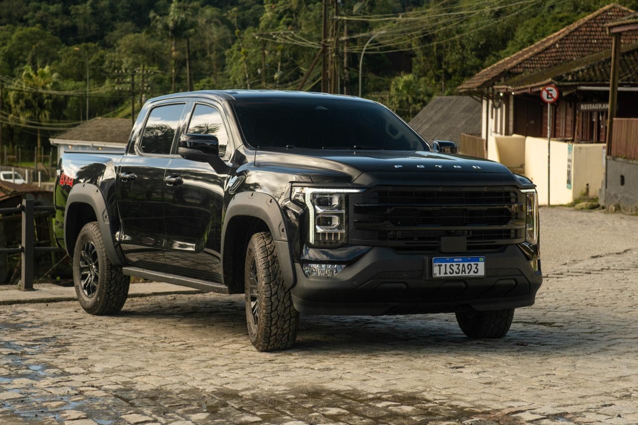 Tunland V7 exterior 2